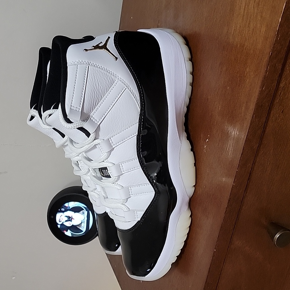 Jordan Retro 11 Gratitude Mens 9.5